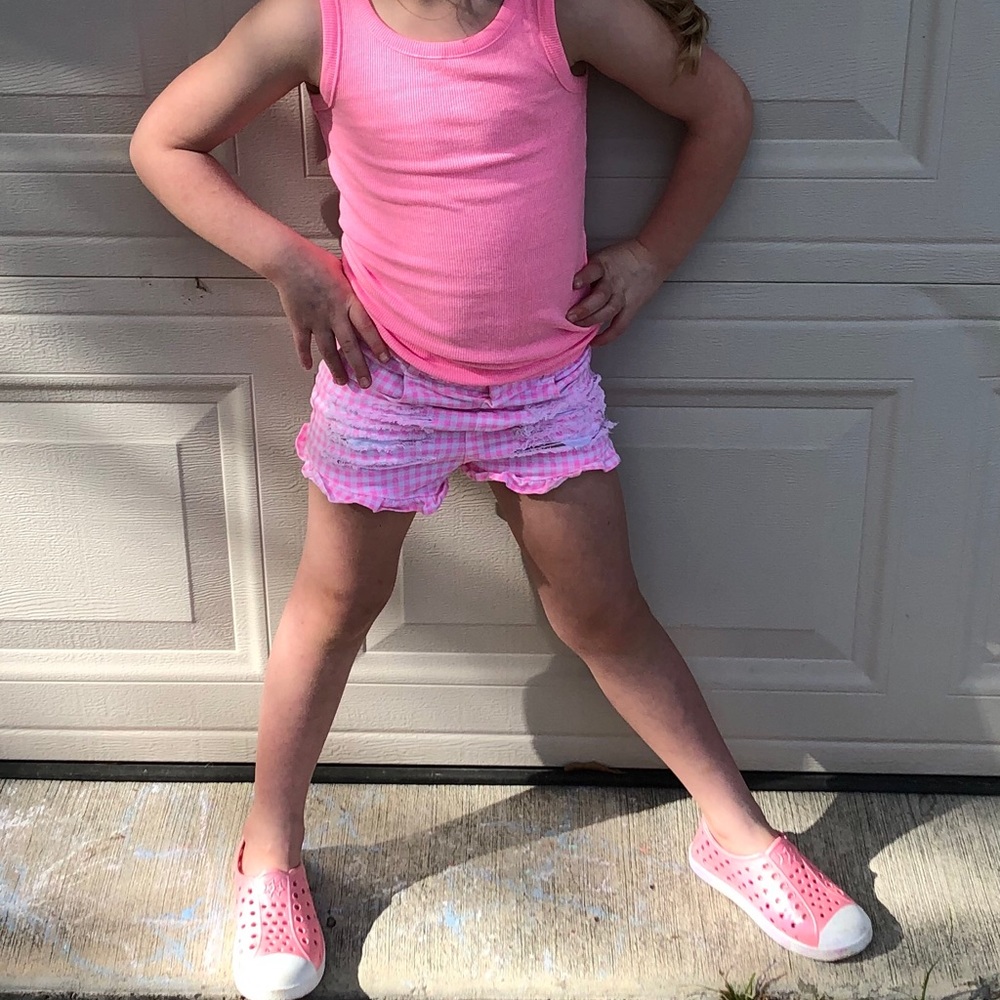 💗Toddler girl pink gingham distressed denim💗